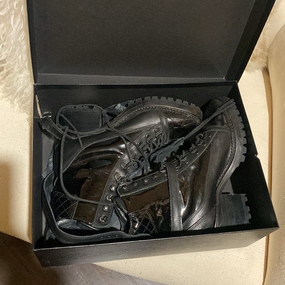 THE KOOPLES Steffy Patent Leather Boots NIB - Picture 3 of 17